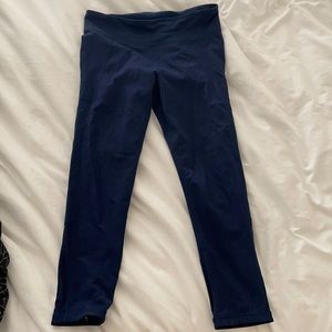 Under Armour crop leggings